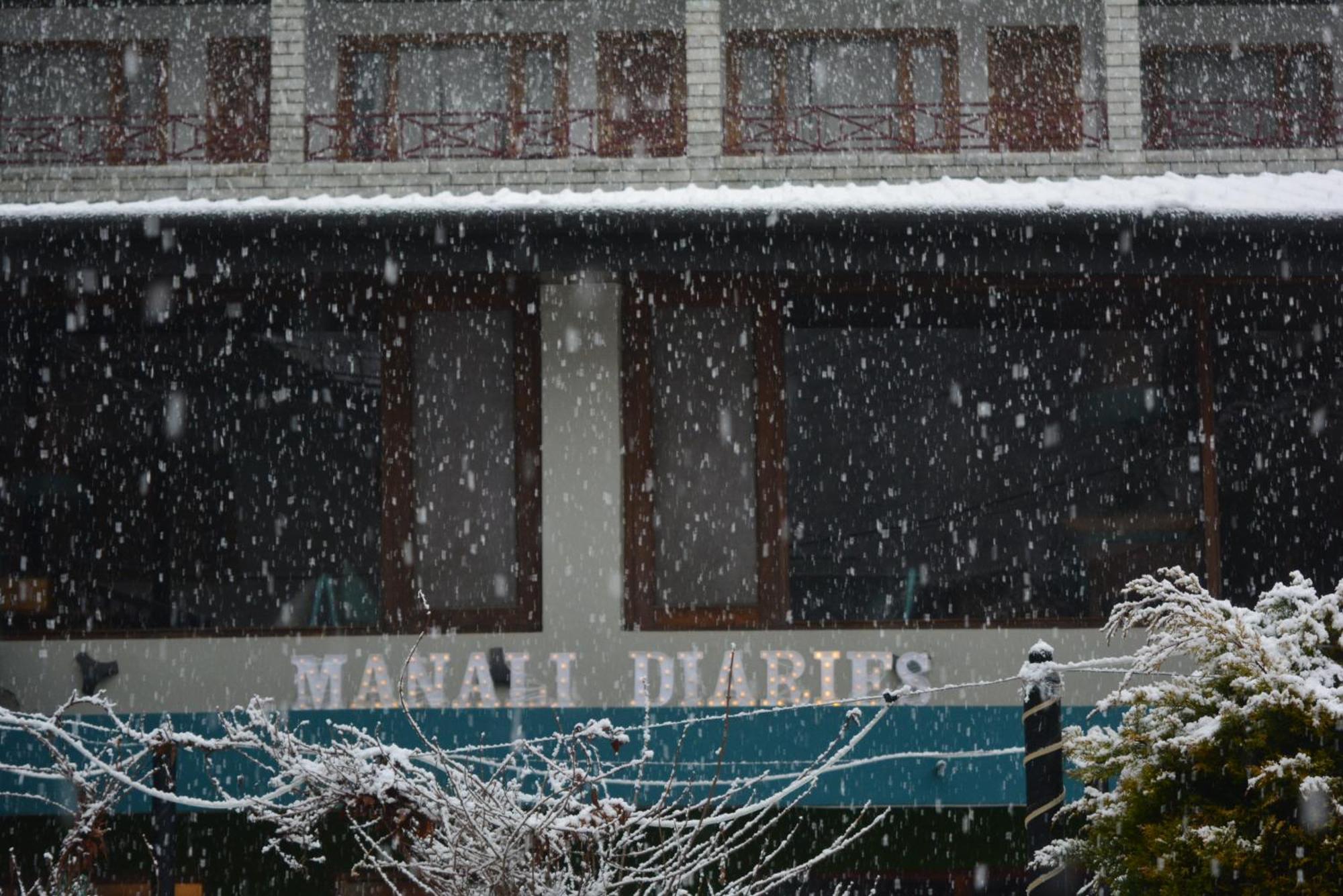 Hotel The Neelgiris Manāli Exteriér fotografie