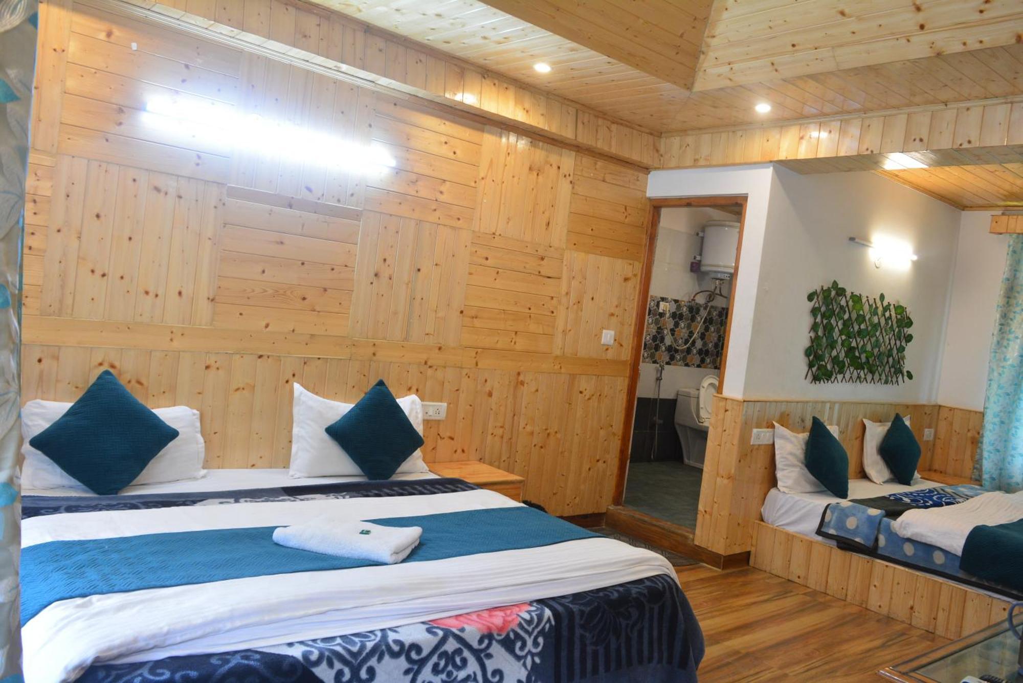 Hotel The Neelgiris Manāli Exteriér fotografie